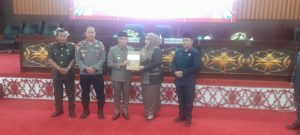 Wakil Bupati Murung Raya Hadiri Rapat Paripurna DPRD, Serahkan Rancangan Perda Pertanggungjawaban APBD Tahun 2025
